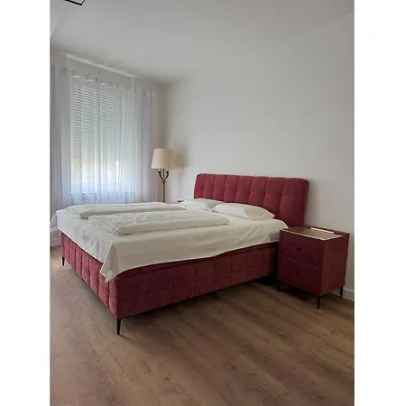 & Restaurant * Frechen