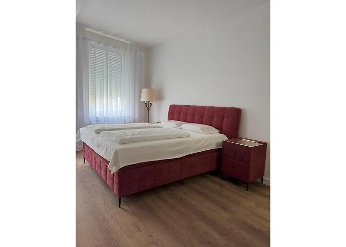 & Restaurant * Frechen